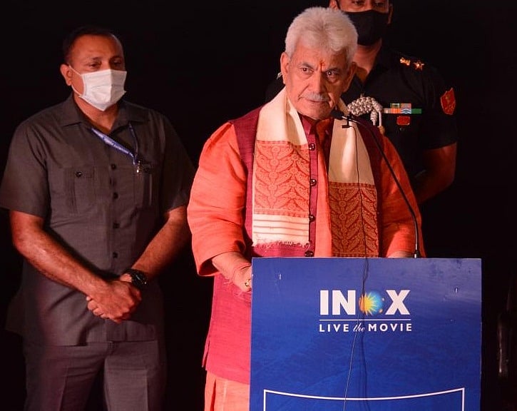 सिनेजीवन: आयुष्मान-रकुलप्रीत की DOCTOR G का धमाकेदार ट्रेलर रिलीज और घाटी में 32 साल बाद सिनेमा रिटर्न्स!  