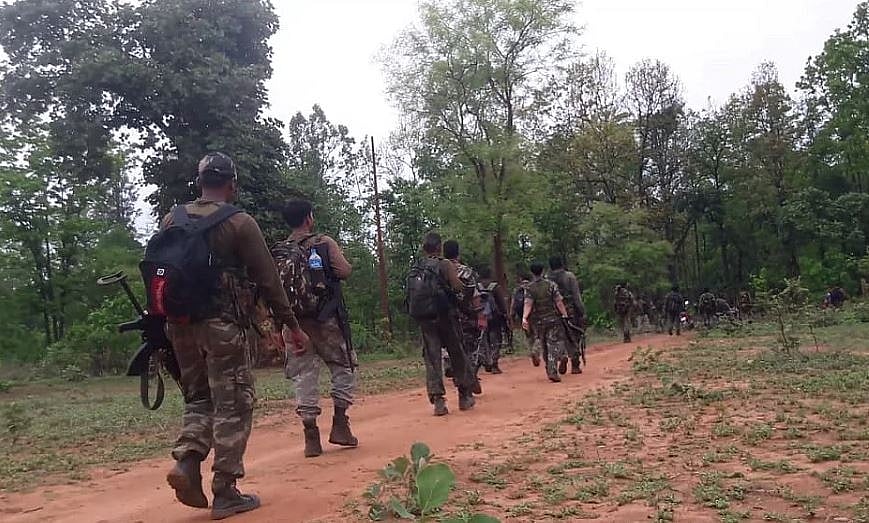 झारखंड: बूढ़ा पहाड़ पर ऑपरेशन ऑक्टोपस, भारी मात्रा में लैंडमाइंस बरामद, बड़ी तबाही की थी योजना