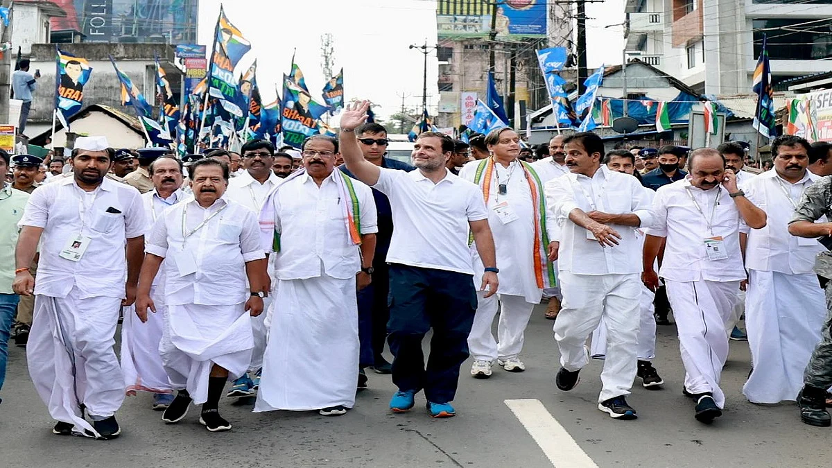 फोटो: INcIndia