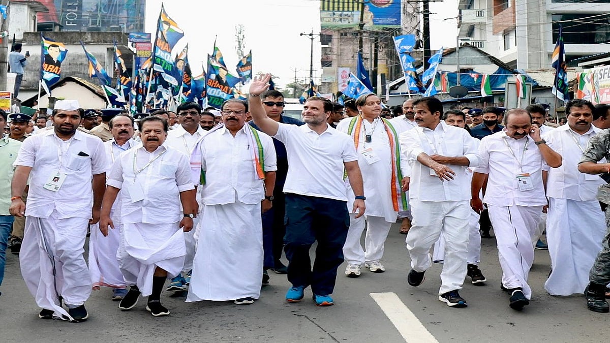 फोटो: INcIndia