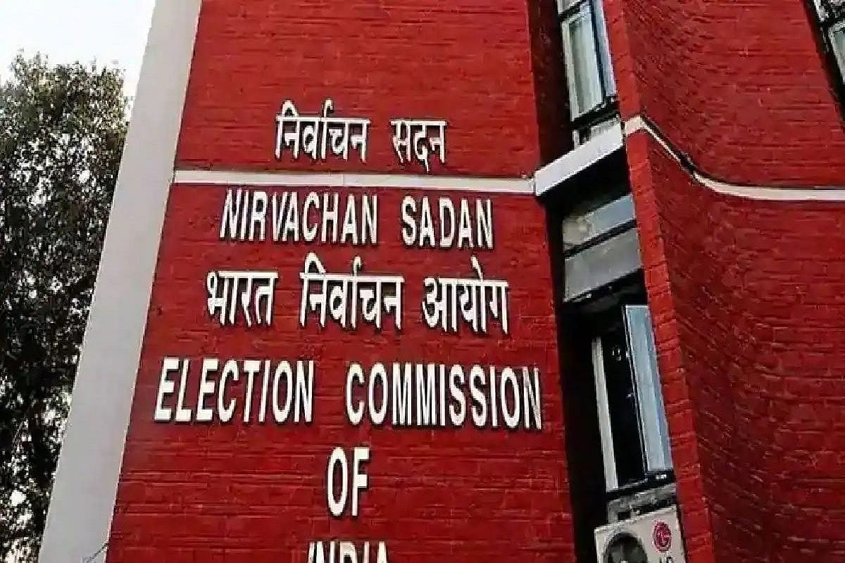 राजनीतिक चंदे पर शिकंजे की तैयारी! नगद चंदे की सीमा तय करने के लिए EC ने कानून मंत्रालय को भेजा प्रस्ताव