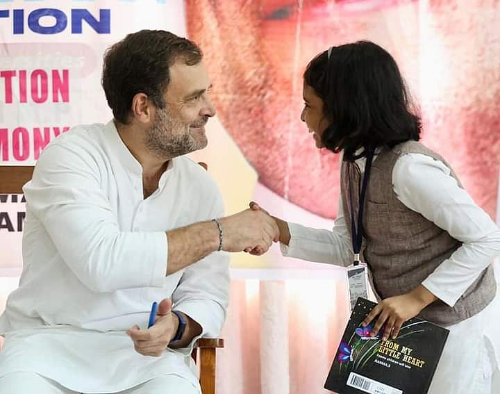 फोटो: दीपक असीम