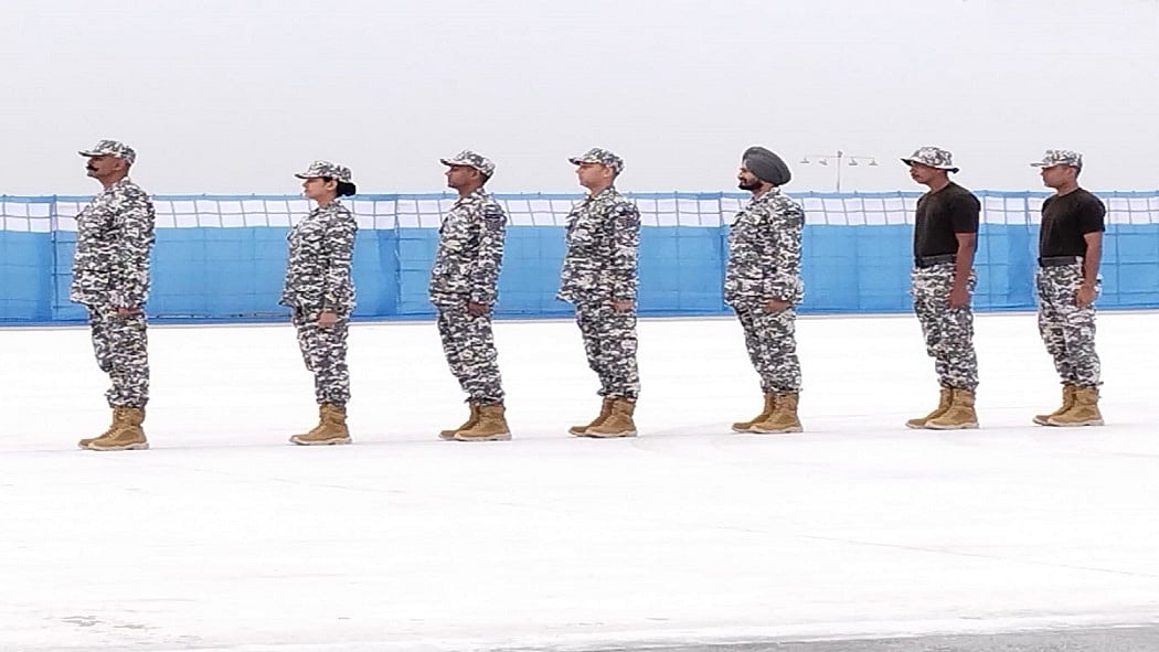 IAF ने नई लड़ाकू वर्दी का अनावरण किया