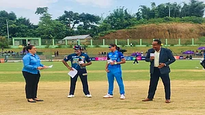 Women Asia Cup: भारत और श्रीलंका के बीच फाइनल मुकाबला आज, टीम इंडिया के सिर सजेगा एशिया कप का ताज?