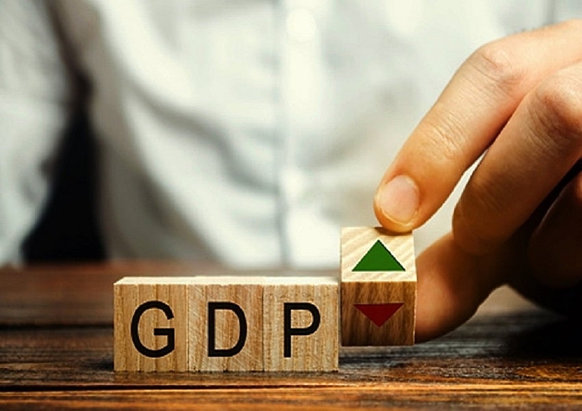 IMF ने भारत का GDP ग्रोथ अनुमान घटाकर 6.8% किया, कांग्रेस का सवाल- अर्थव्यवस्था बेहाल, ये कैसा अमृतकाल?
