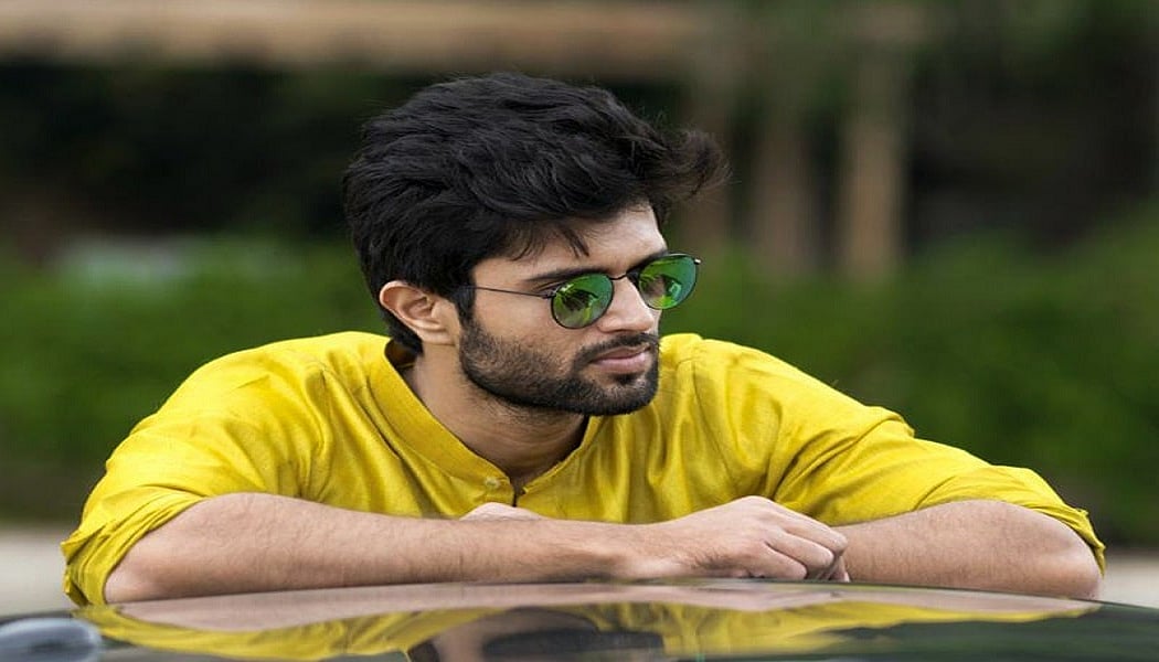 सिनेजीवन: T- Series ने नया गाना 'फकीरन' किया रिलीज और 'लाइगर' बनाकर बुरे फंसे विजय देवरकोंडा, ED के सामने हुए पेश