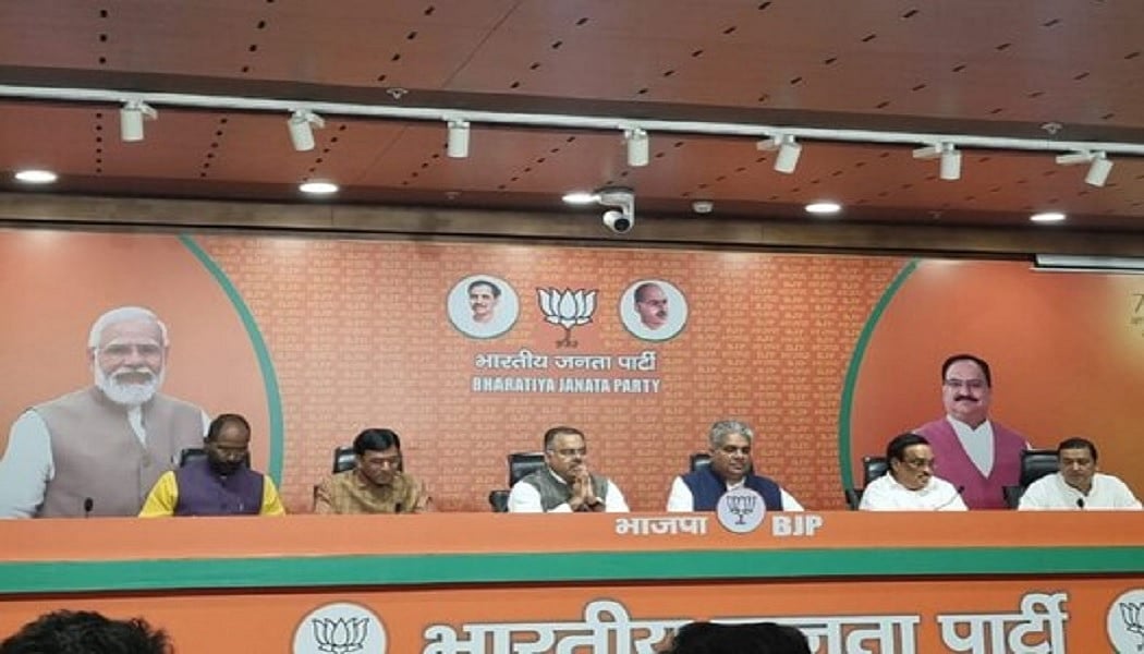गुजरात चुनाव: BJP ने जारी की 160 उम्मीदवारों की पहली लिस्ट, क्रिकेटर रवींद्र जडेजा की पत्नी को इस सीट से मिला टिकट