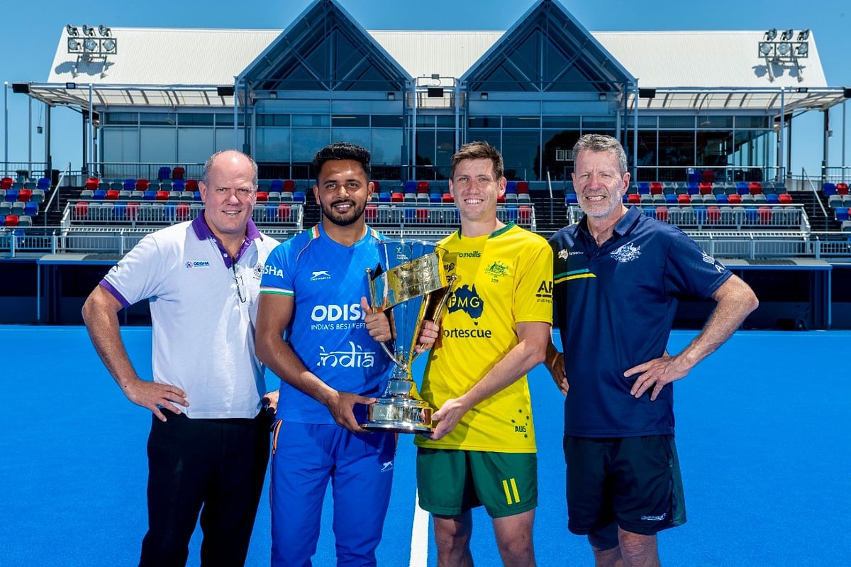 खेल की खबरें: न्यूजीलैंड ने पहले वनडे में भारत को 7 विकेट से हराया और 'WC की तैयारी के लिए AUS से बेहतर कोई जगह नहीं' 