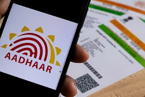 बिहार में आधार कार्ड बताएगा शराबियों की पहचान, जानें क्या है नीतीश सरकार का प्लान