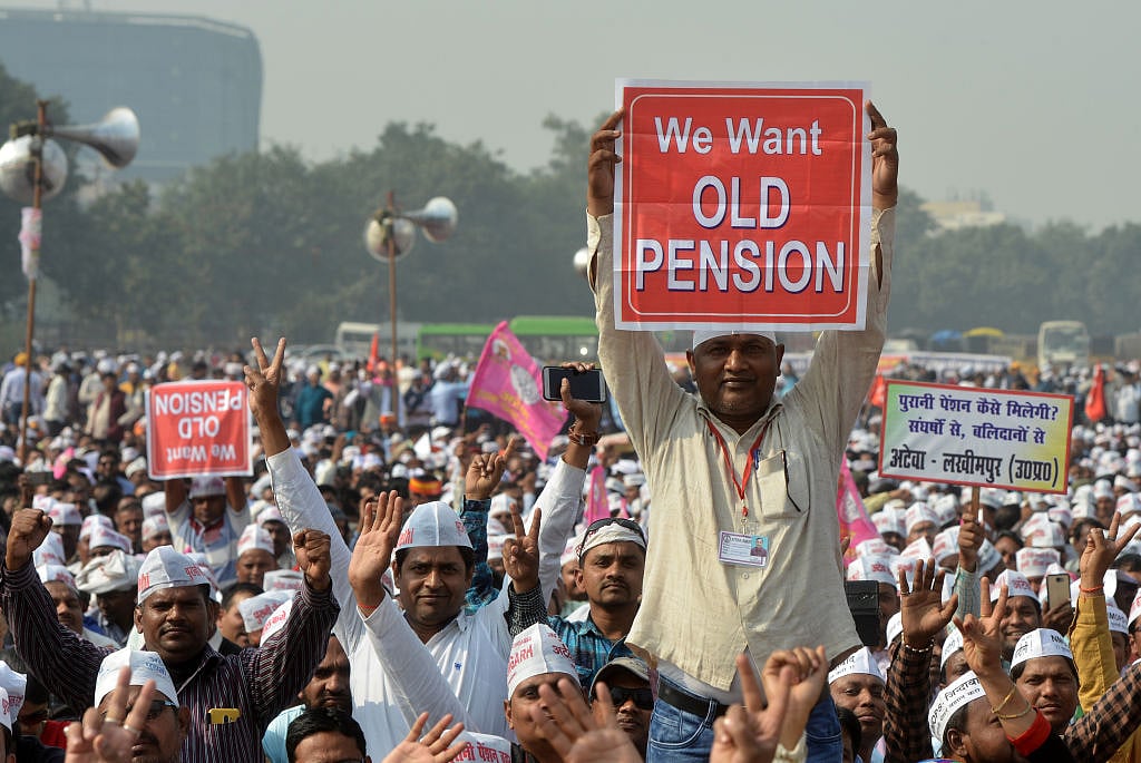 हिमाचल के बाद अब गुजरात चुनाव में छाया पेंशन का मुद्दा, बीजेपी के लिए खड़ी हुई बड़ी मुश्किल