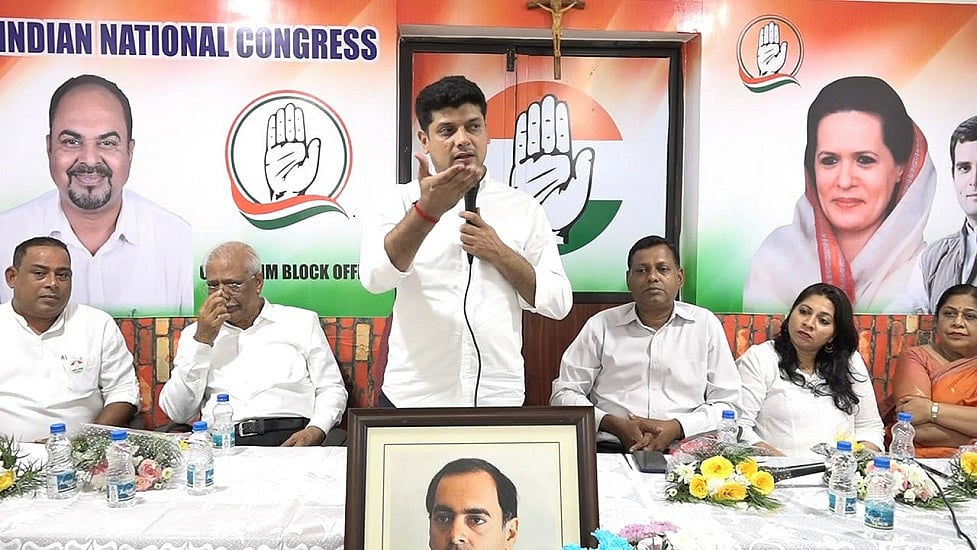 गोवा के बागी विधायकों की बढ़ सकती है मुश्किल, राज्य कांग्रेस आठों के खिलाफ अयोग्यता याचिका दाखिल करेगी