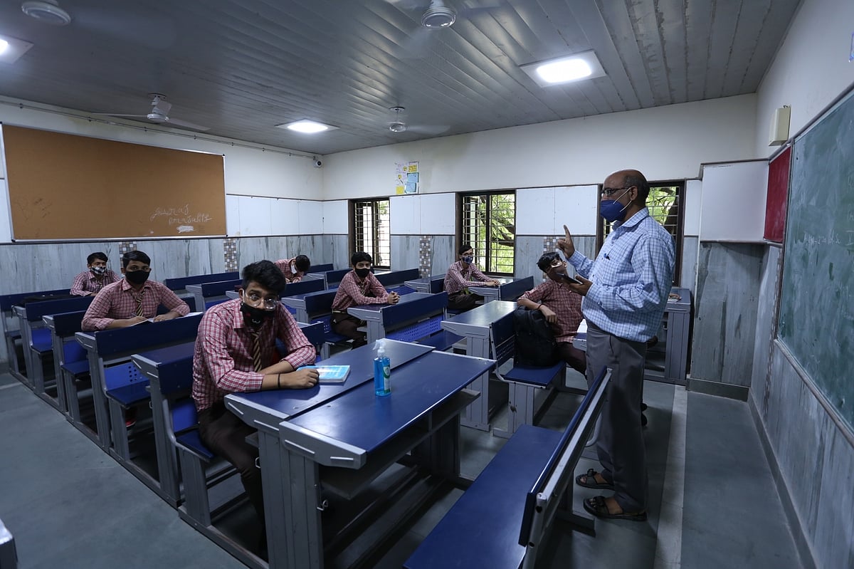 दिल्ली में स्कूलों के कक्षाओं के निर्माण में बड़ा घोटाला! सतर्कता निदेशालय ने की विशेष एजेंसी से जांच की सिफारिश 