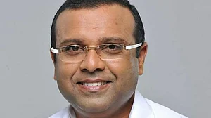 तेलंगाना में विधायकों की खरीद-फरोख्त का मामला : केरल के डॉक्टर को नोटिस, एसआईटी के समक्ष पेश होने का निर्देश