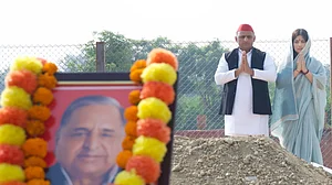 फोटो: @yadavakhilesh