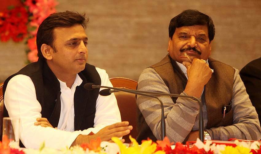 मैनपुरी लोकसभा उपचुनावः शिवपाल बने समाजवादी पार्टी के स्टार प्रचारक, अखिलेश ने दिए तल्खी कम करने के संकेत