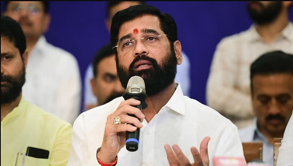 Maharashtra Politics: सीएम पद से इस्तीफा देंगे एकनाथ शिंदे? आदित्य ठाकरे ने किया बड़ा खुलासा!