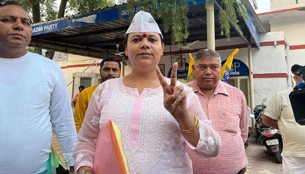 Delhi MCD Result: सुल्तानपुरी से AAP की बॉबी किन्नर ने दर्ज की जीत, पहली बार MCD में होगा ट्रांसजेंडर समुदाय का सदस्य