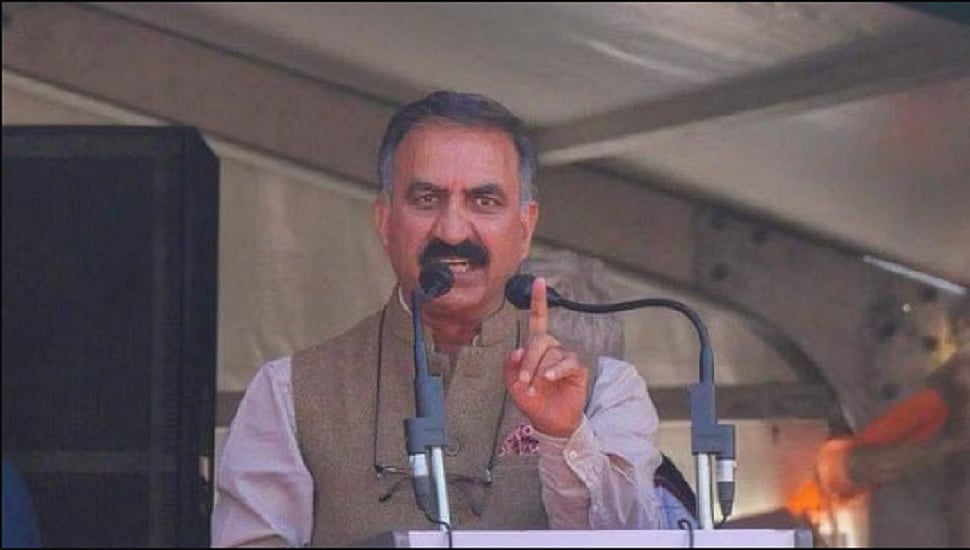 'हिमाचल चुनाव से पहले BJP सरकार ने खोले थे 590 हेल्थ सेंटर, निकला झोल, चपरासी चलाते मिले'