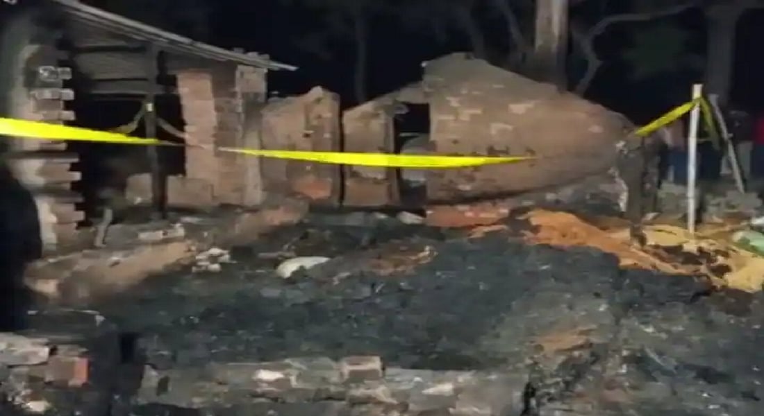 उत्तर प्रदेश के मऊ में घर में आग लगने से बड़ा हादसा, एक ही परिवार के 5 लोगों की गई जान