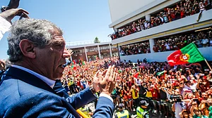 FIFA WC 2022: पुर्तगाल के प्रमुख कोच फर्नांडो सांतोस ने छोड़ा पद, विश्व कप में रोनाल्डो को हटाने पर उठ रहे थे सवाल