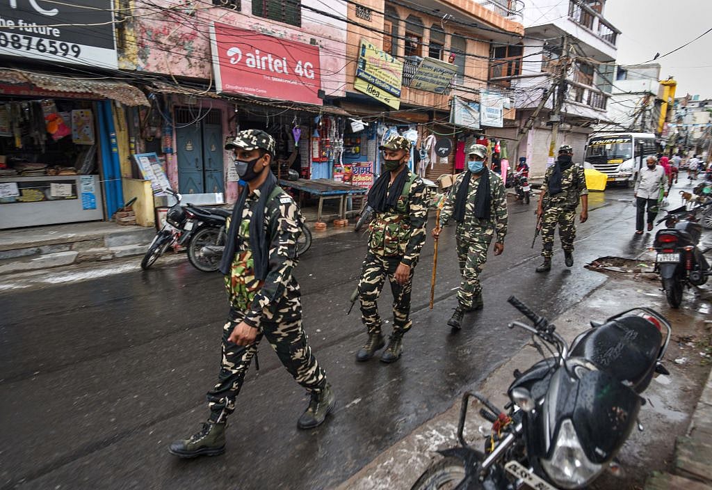 नफरती माहौल और सामाजिक समरसता की कमी से खोखली हो रही अर्थव्यवस्था, हर साल होता है अरबों का नुकसान