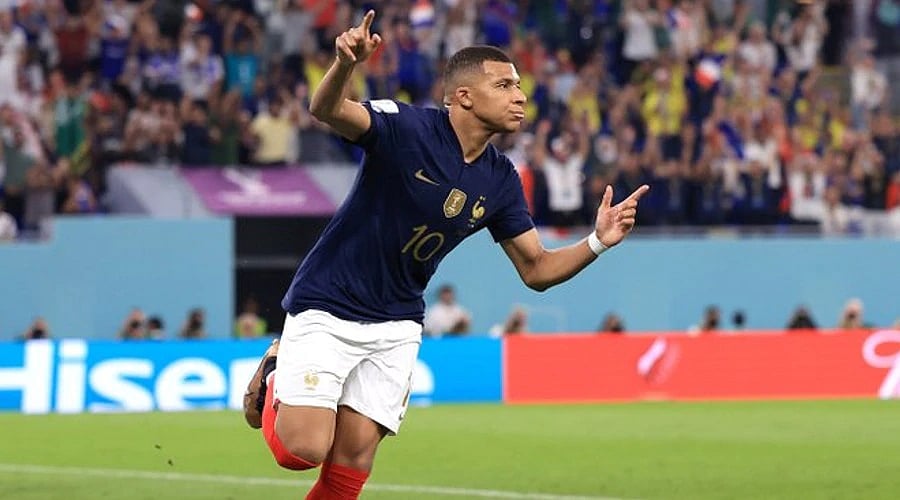 FIFA WC 2022: कतर वर्ल्ड कप में गोल्डन बूट के लिए इन खिलाड़ियों के बीच टक्कर, अब सिर्फ चार मैच बाकी
