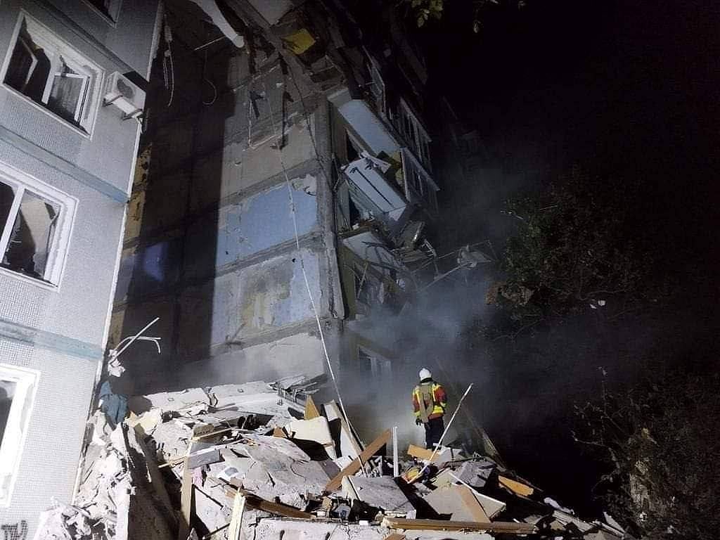 यूक्रेन-रूस वार का असर, कड़ाके की सर्दी में गुल हुई 60 लाख घरों की बिजली, राष्ट्रपति जेलेंस्की ने दी जानकारी