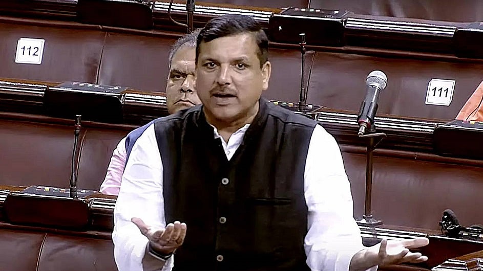 आप ने बीजेपी को उनके खिलाफ भ्रष्टाचार के आरोप साबित करने की चुनौती दी।