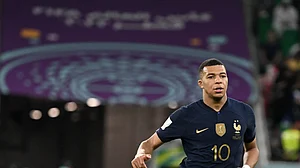 FIFA World Cup 2022: एम्बाप्पे के पास गोल्डन बूट जीतने का एक अच्छा मौका : कैंपबेल