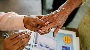 यूपी, बिहार, राजस्थान, ओडिशा में कम मतदान के पीछे आंतरिक पलायन, चुनाव आयोग की समिति ने की अहम सिफारिश