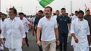 भारत जोड़ो यात्रा के दौरान हॉकी खेलेंगे राहुल गांधी, जालंधर में पूर्व ओलंपियंस से होगा मुकाबला