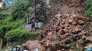 हिमाचल प्रदेश भी जोशीमठ की राह पर, क्षमता से अधिक निर्माण के कारण दरक रहीं चट्टानें!