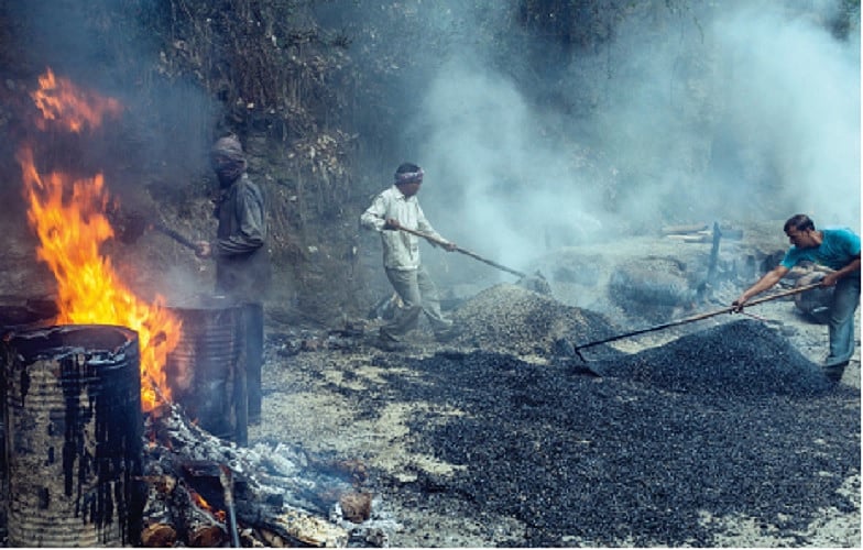 जोशीमठ से सीख लेकर हिमाचल में बड़े हादसों को टालने का वक्त, उत्तराखंड जैसी लालच हो सकती है भयावह