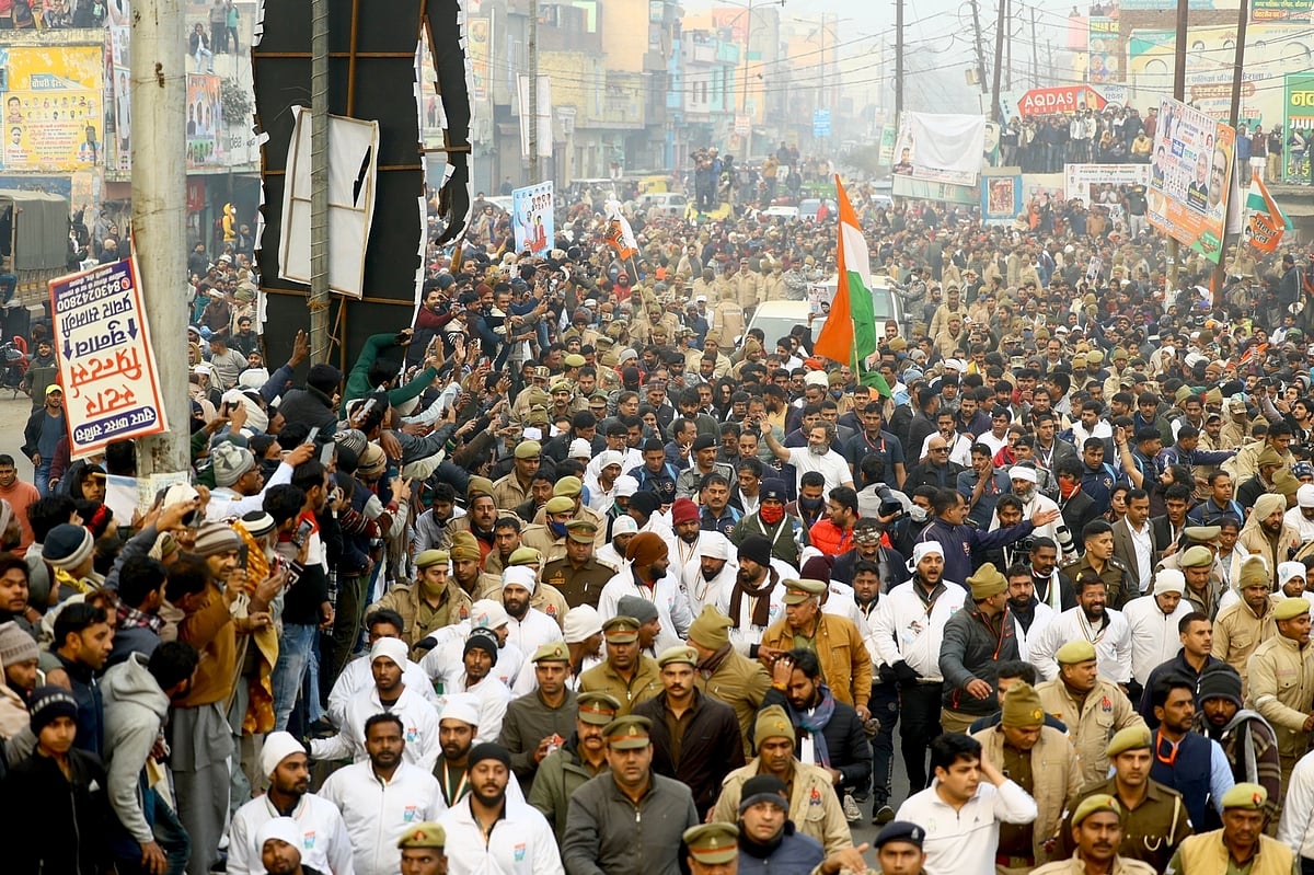 भारत जोड़ो यात्रा में आए जन सैलाब के अंतर्मन की कहानी, "यह नौजवान राजनीति से ऊपर उठकर सोचता है, देश का भविष्य है"