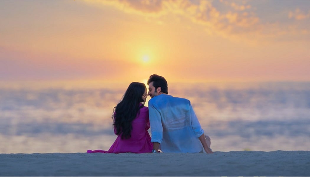 सिनेजीवन: फिल्म 'तू झूठी मैं मक्कार' का ट्रेलर रिलीज और 'ऐ वतन मेरे वतन' से सारा का फर्स्ट लुक हुआ जारी