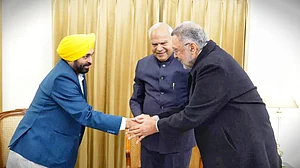 फौजा सिंह के इस्तीफे के बाद पंजाब कैबिनेट में फेरबदल, बलबीर को मिला स्वास्थ्य विभाग, हरपाल और हरजोत से छिने ये मंत्रालय