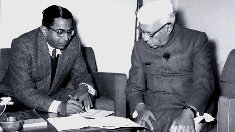 इस बात के लिए नेहरू को याद रखा जाएगा कि उन्होंने इसका विशेष ध्यान रखा कि औपनिवेशिक युग की तुलना में जनगणना की कवायद कहीं ज्यादा व्यापक और उपयोगी हो।