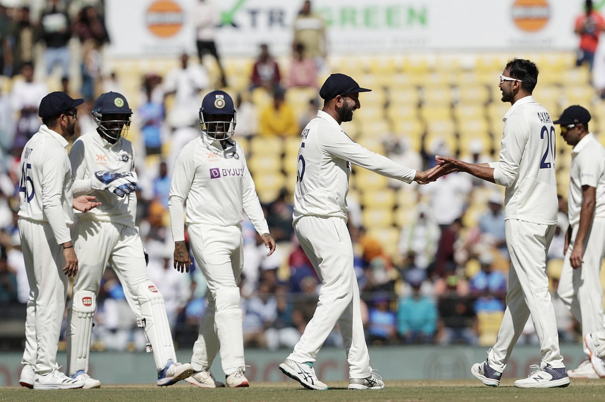 Ind Vs Aus: अहमदाबाद टेस्ट ड्रॉ हुआ, भारत ने 2-1 से जीती सीरीज, अब WTC के फाइनल में ऑस्ट्रेलिया से भिड़ेगी टीम इंडिया