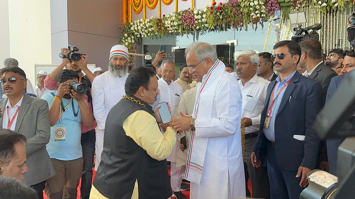 कांग्रेस महाधिवेशन: छत्तीसगढ़ के सीएम भूपेश बघेल ने कांग्रेस नेताओं का किया स्वागत, देखें तस्वीरें