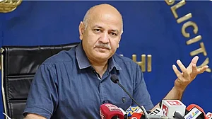 दिल्लीः कोर्ट ने मनीष सिसोदिया को 4 मार्च तक CBI हिरासत में भेजा, वकीलों की दलील काम नहीं आई