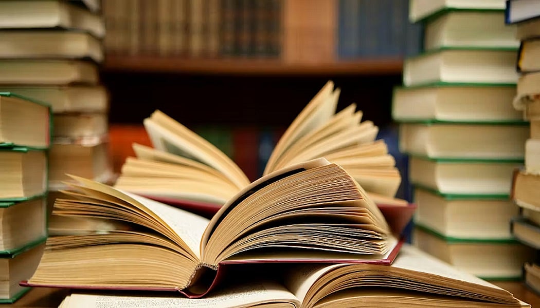 ‘वी द पीपल’: अल्पज्ञात तथ्यों और इतिहास-भूगोल के सूक्ष्म मिश्रण को समेटने वाला खजाना है!