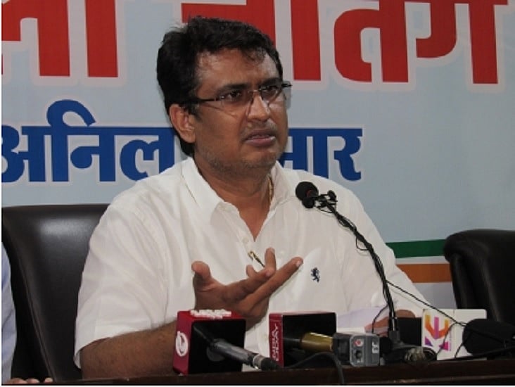दिल्ली के महरौली में गलत सर्वे पर गरीबों के घर तोड़े गए! कांग्रेस ने बताया अमानवीय और नाजायज