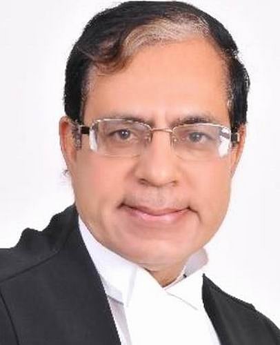 'अदालतों को पर्यावरण और विकास के बीच संतुलन बनाना जरूरी', जस्टिस सीकरी ने जनहित याचिकाओं पर उठाए सवाल