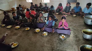 बजट 2023 भारत की सामाजिक सुरक्षा योजनाओं के लिए आपदा, मनरेगा, खाद्य सुरक्षा, पोषण में ऐतिहासिक कटौती
