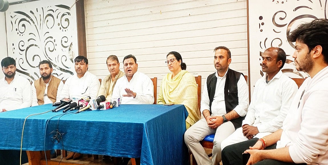 हरियाणाः ई-टेंडरिंग, राइट-टू-रिकॉल पर भड़के सरपंच, खट्टर सरकार को दिया अल्टीमेटम, 1 मार्च को घेरेंगे सीएम आवास