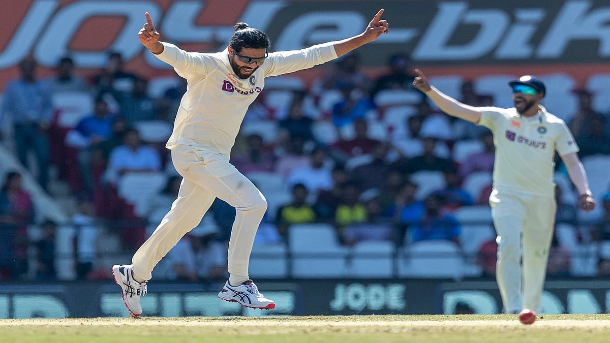 खेल: मुंबई इंडियंस का बड़ा ऐलान, अचानक इस खिलाड़ी को बनाया कप्तान और जडेजा ने एक विकेट से दोहराया इतिहास    