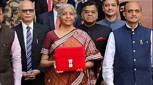 बेहद निराशाजनक है मोदी सरकार का चुनावी बजट, गरीबों-जरूरतमंदों को राहत देने का बड़ा मौका फिर गवां दिया