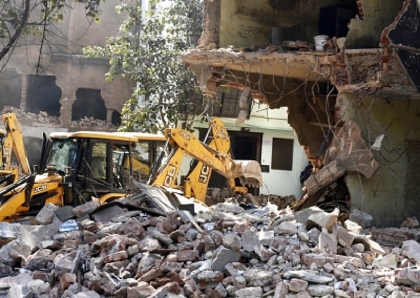 महरौली बुलडोजर कार्रवाई पर दिल्ली हाईकोर्ट में सुनवाई, 467 निवासियों के पहचान दस्तावेज जमा करने के निर्देश