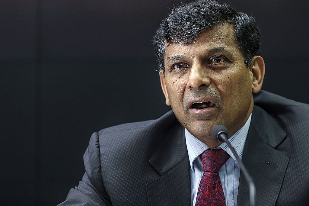 RBI के पूर्व गवर्नर रघुराम राजन ने फिर उठाए मोदी सरकार की नीतियों पर सवाल, कहा- फेल हुई PLI स्कीम, नहीं दिखा असर