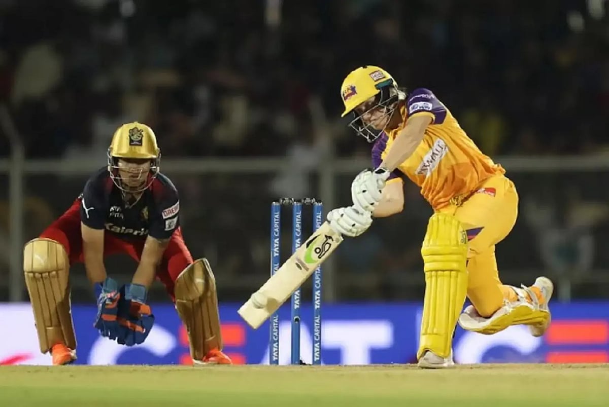 WPL 2023: आरसीबी से डरे यूपी वारियर्स के कोच जॉन लुईस, कहा- हमें उन्हें गंभीरता से लेना होगा 